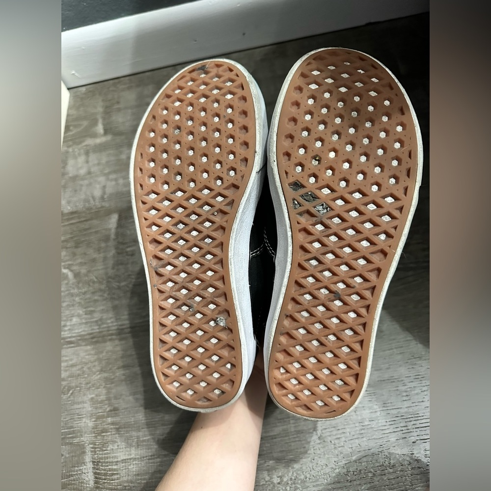 Vans‎ - Picture 4 of 4